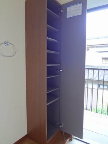 ディアス穴生　＊ A0203号-9