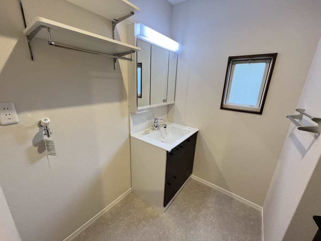 パルティールＦＹ　Ｂ棟　＊ B0101号-12