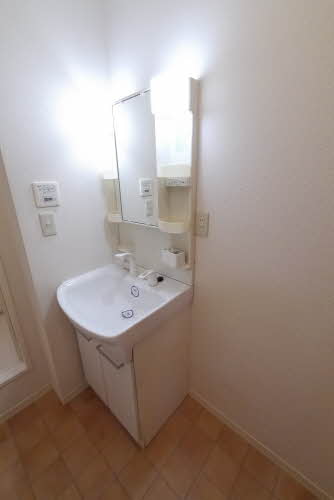 三洋タウン木屋瀬　Ｂ棟　＊ B0102号-7