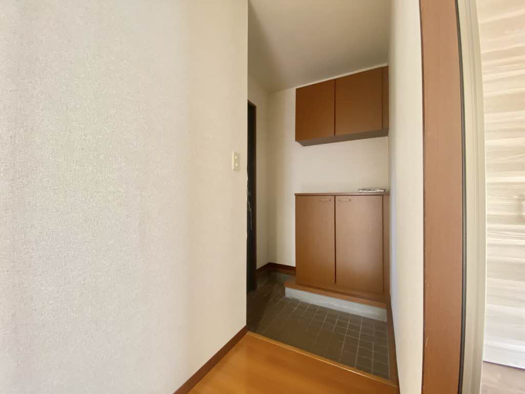 ビブレ田原　Ｂ棟　＊＊ B0102号-12