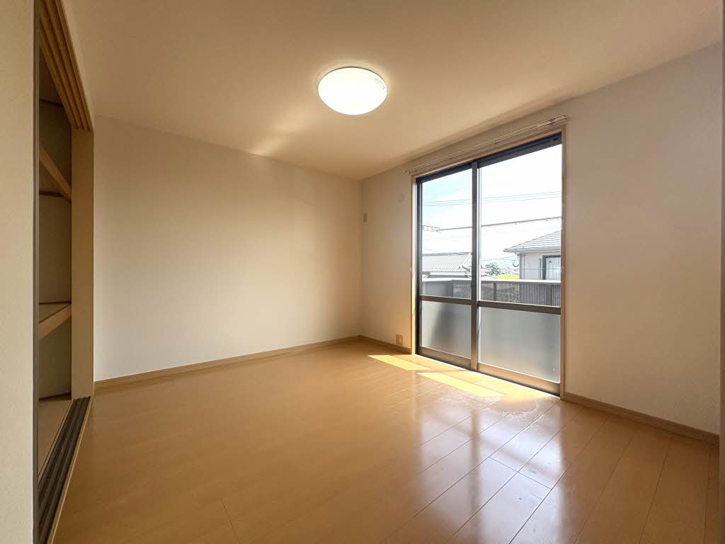 ガーデンシティ今井　Ｃ棟　＊ C0202号-3