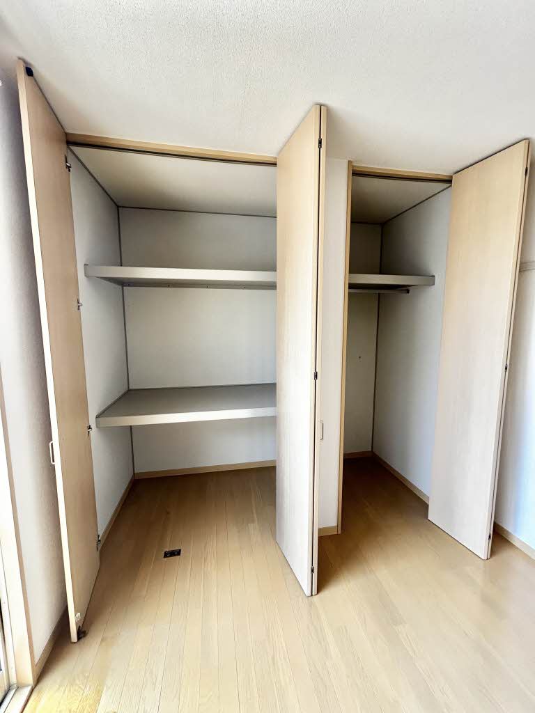 ラ・プラス神野　Ｂ棟　＊＊ B0202号-5