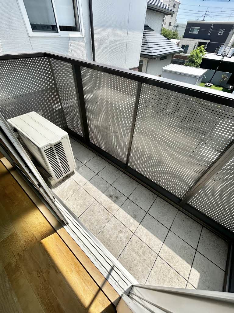 ラ・プラス神野　Ｂ棟　＊＊ B0202号-13