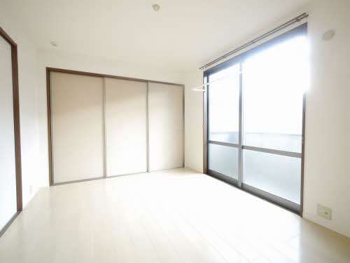 ディアス古屋敷　Ⅱ　＊ A0206号-4