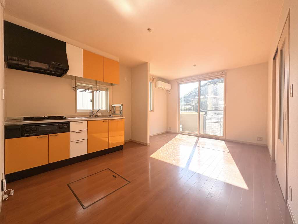 シトラスコート門司港　Ｂ棟　＊＊ B0102号-2