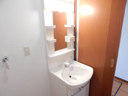 アルブルージュ　Ａ棟　＊ A0102号-11