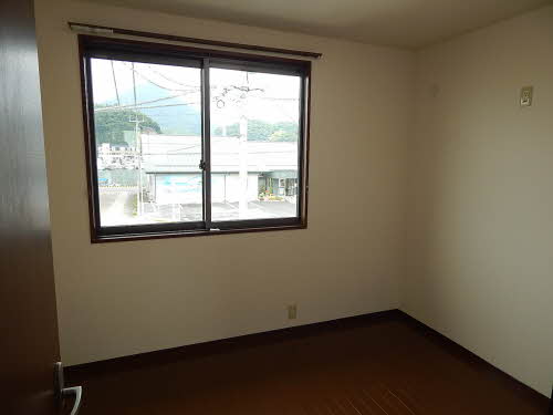 シーメゾン相浦　Ｂ棟　＊＊ B0201号-4