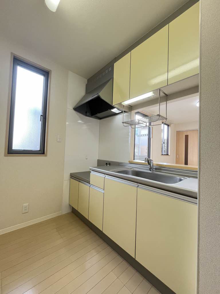 フォーレス’０３　＊ A0101号-6