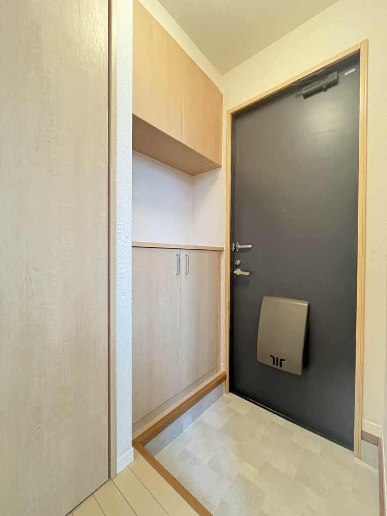 フォーレス’０３　＊ A0101号-8