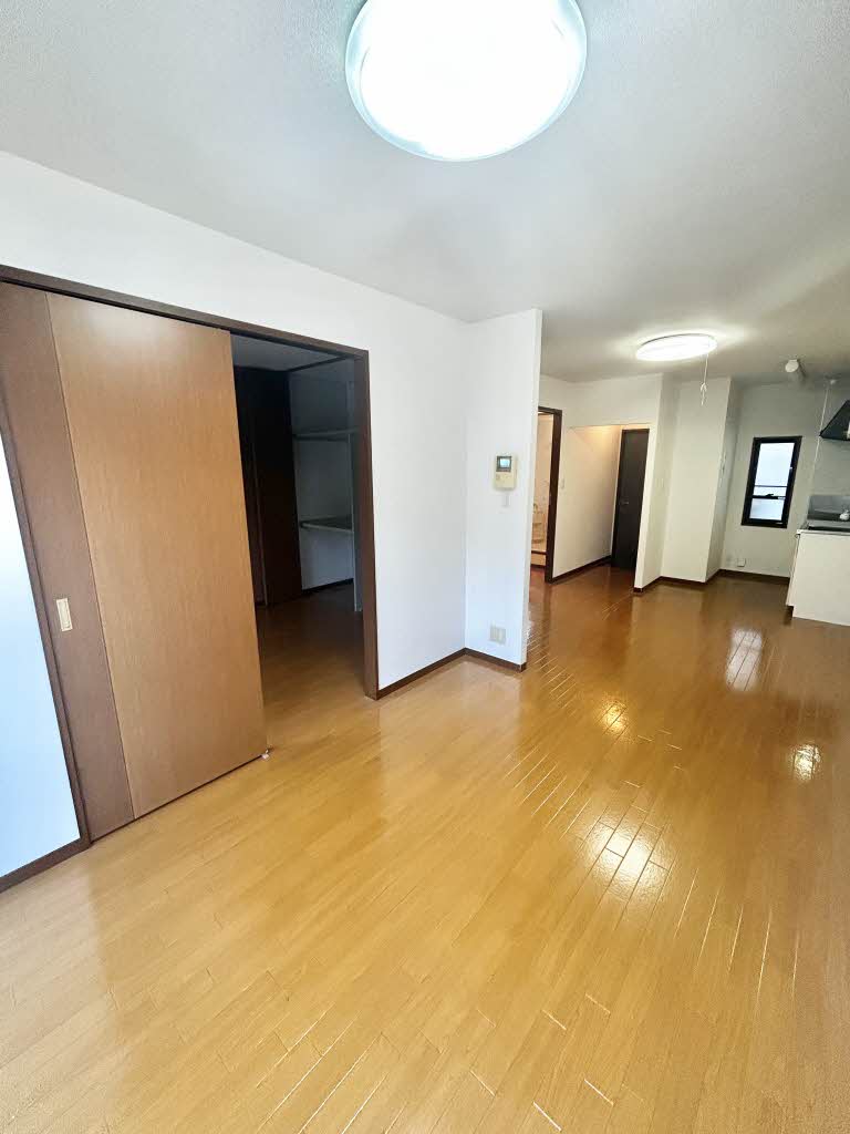 シャーメゾン綾　＊＊ A0101号-2