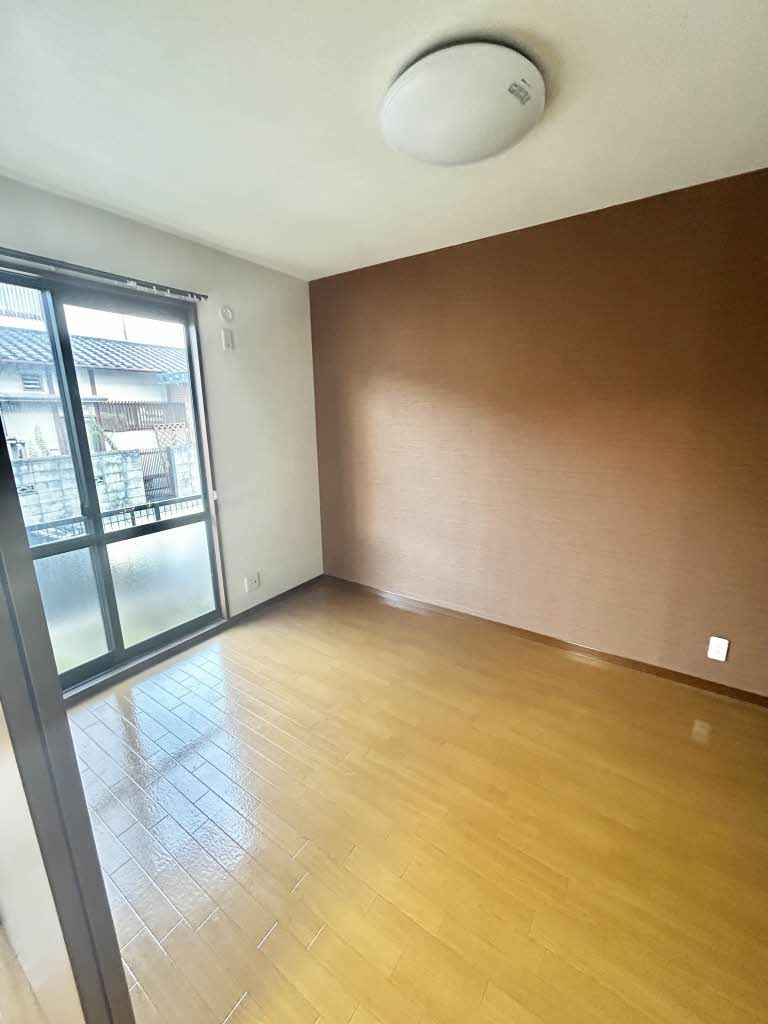 シャーメゾン綾　＊＊ A0101号-4