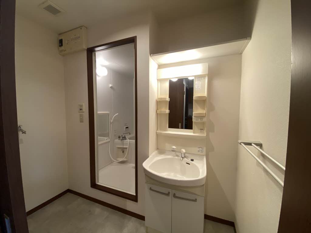 アコール　Ⅰ棟　＊＊ A0102号-5