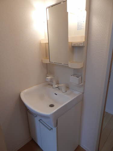 エスペランサ宇宿　Ｂ棟　＊ B0201号-2