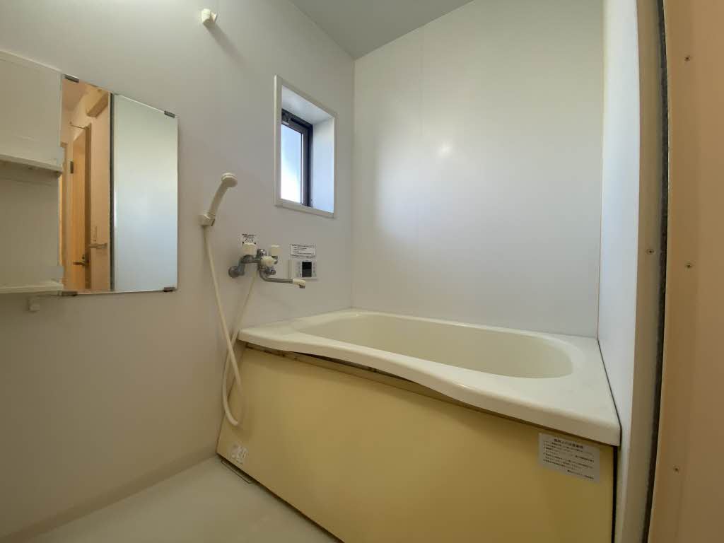 ティエラ　＊＊ A0102号-4