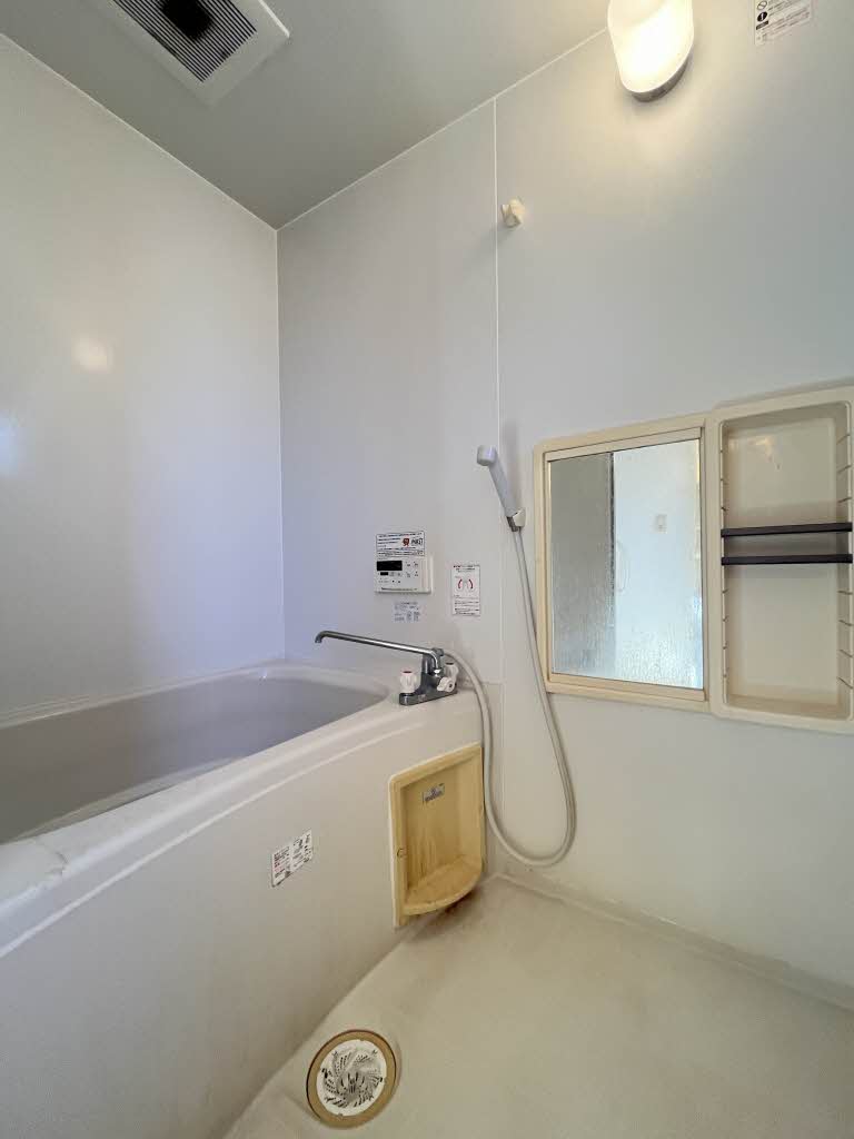 フォーレス・いすず　Ａ棟　＊＊ A0102号-9