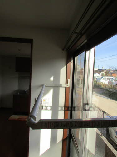 フォーレス・いすず　Ｂ棟　＊＊ B0101号-8