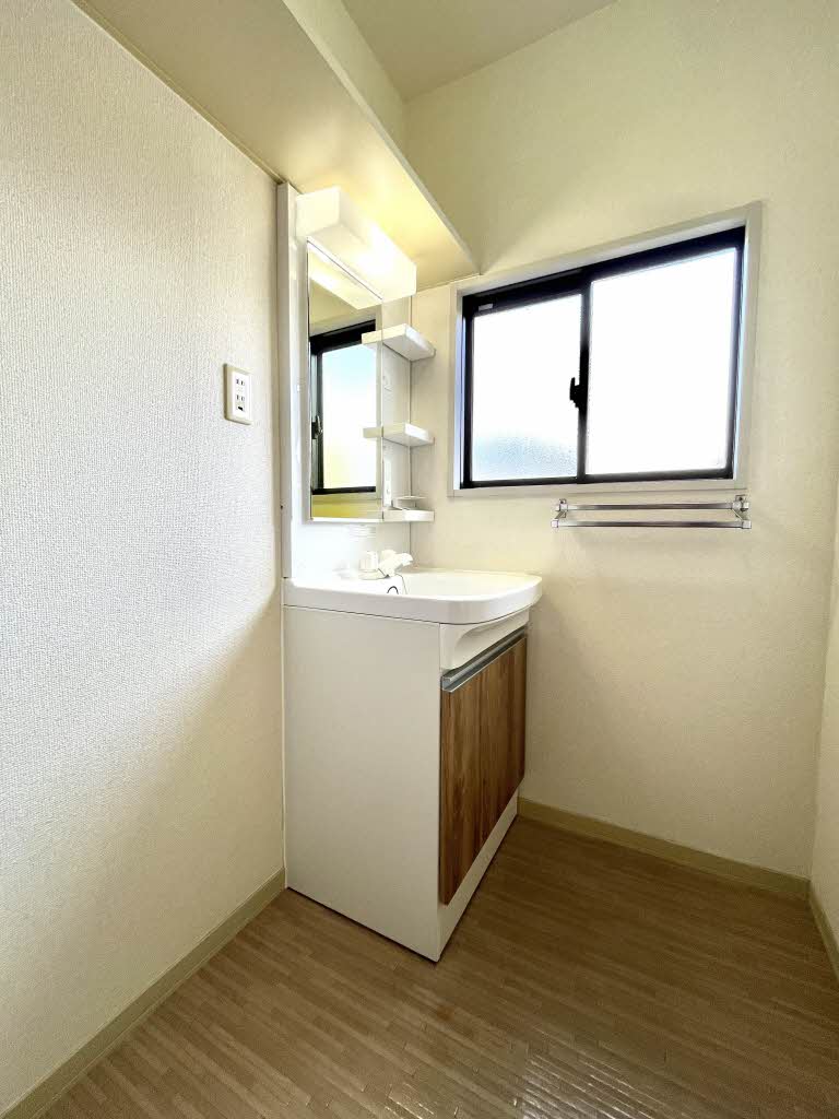 フォーレスアナイ　Ａ棟　＊ A0203号-5