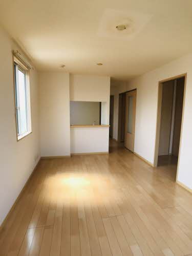 シャーメゾン来春　＊＊ A0201号-2