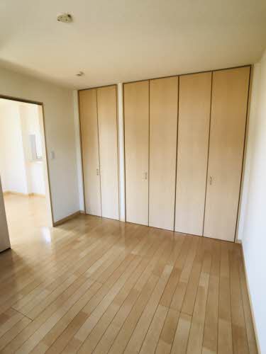 シャーメゾン来春　＊＊ A0201号-4