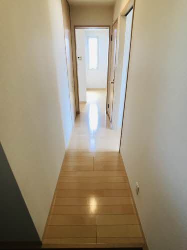 シャーメゾン来春　＊＊ A0201号-5