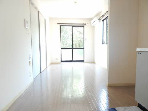 ペアーレ葛木　Ｃ棟　＊＊ C0101号-2