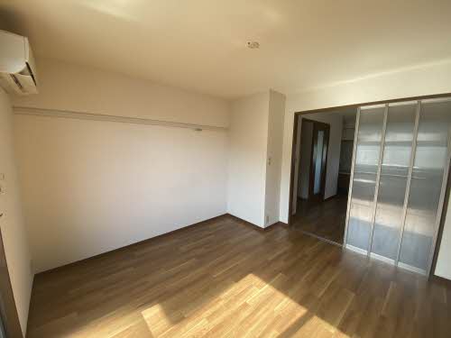 バリュージュ　＊＊ A0202号-4