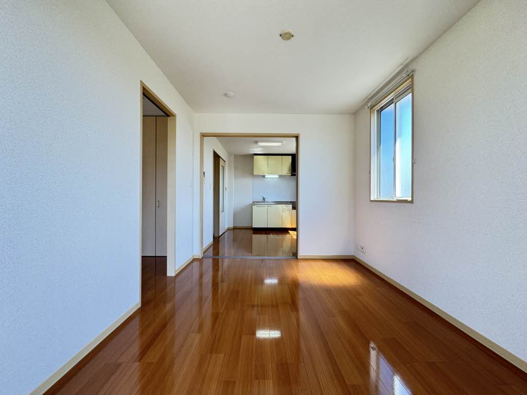 シャーメゾン八丁牟田駅前　Ｂ棟　＊＊ B0102号-2