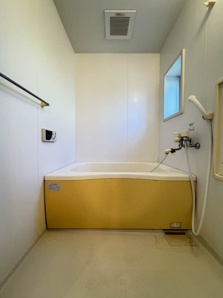 シャーメゾン八丁牟田駅前　Ｂ棟　＊＊ B0102号-4