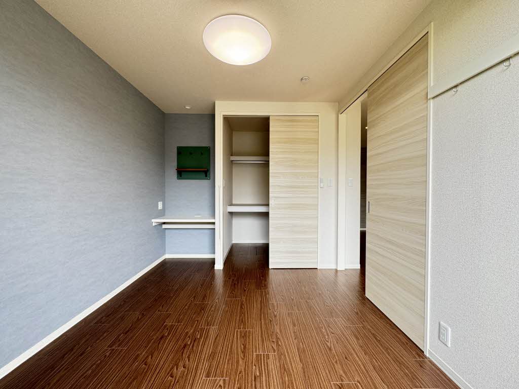 コンフォール川原田　Ｅ棟　＊ E0101号-8