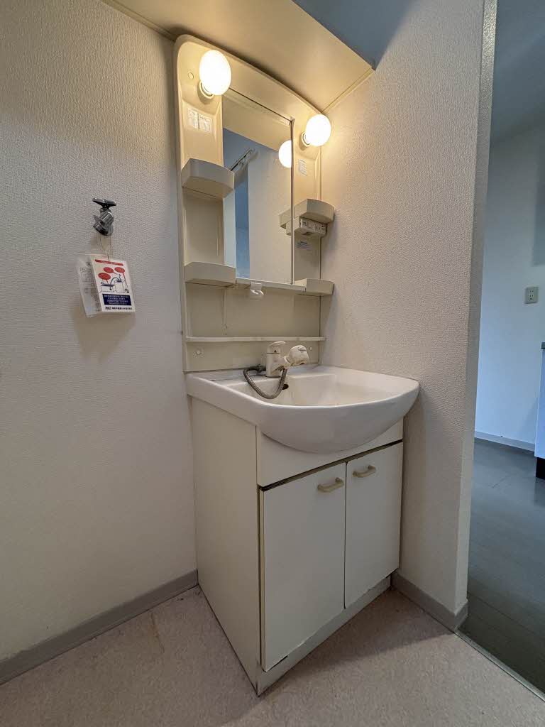 シャーメゾンさつき　＊＊ A0102号-5