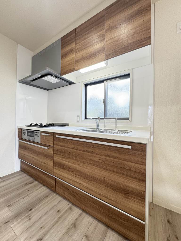 コンフォール川原田　Ｄ棟　＊ D0102号-2