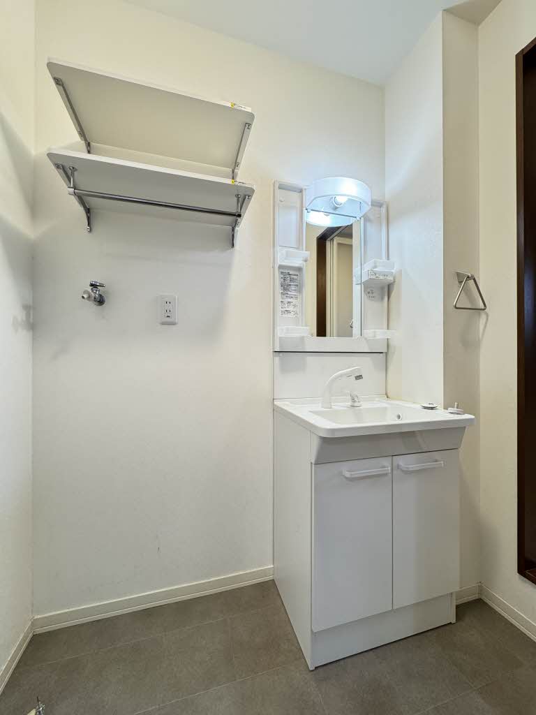 コンフォール川原田　Ｃ棟　＊ C0101号-6