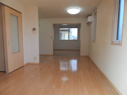 メゾン・ド・カメリア　Ｅ棟　＊ E0102号-13