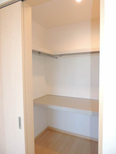 ブルーハイム・彩　Ｃ棟　＊ C0201号-10