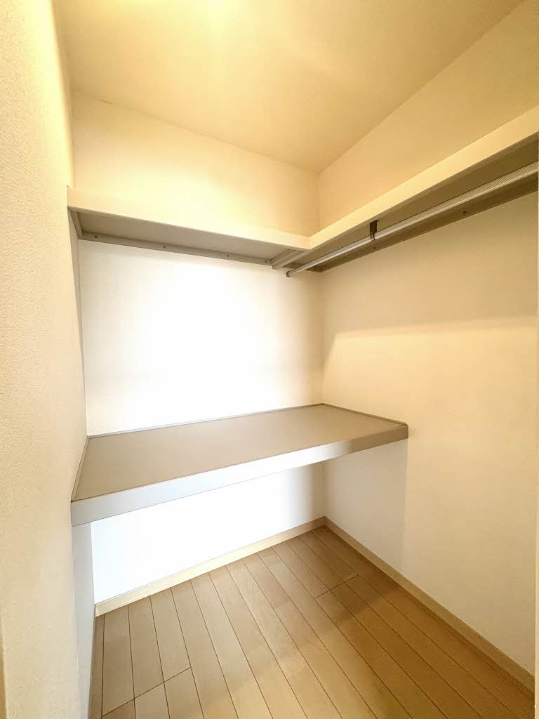 ブルーハイム・彩　Ｃ棟　＊ C0202号-8