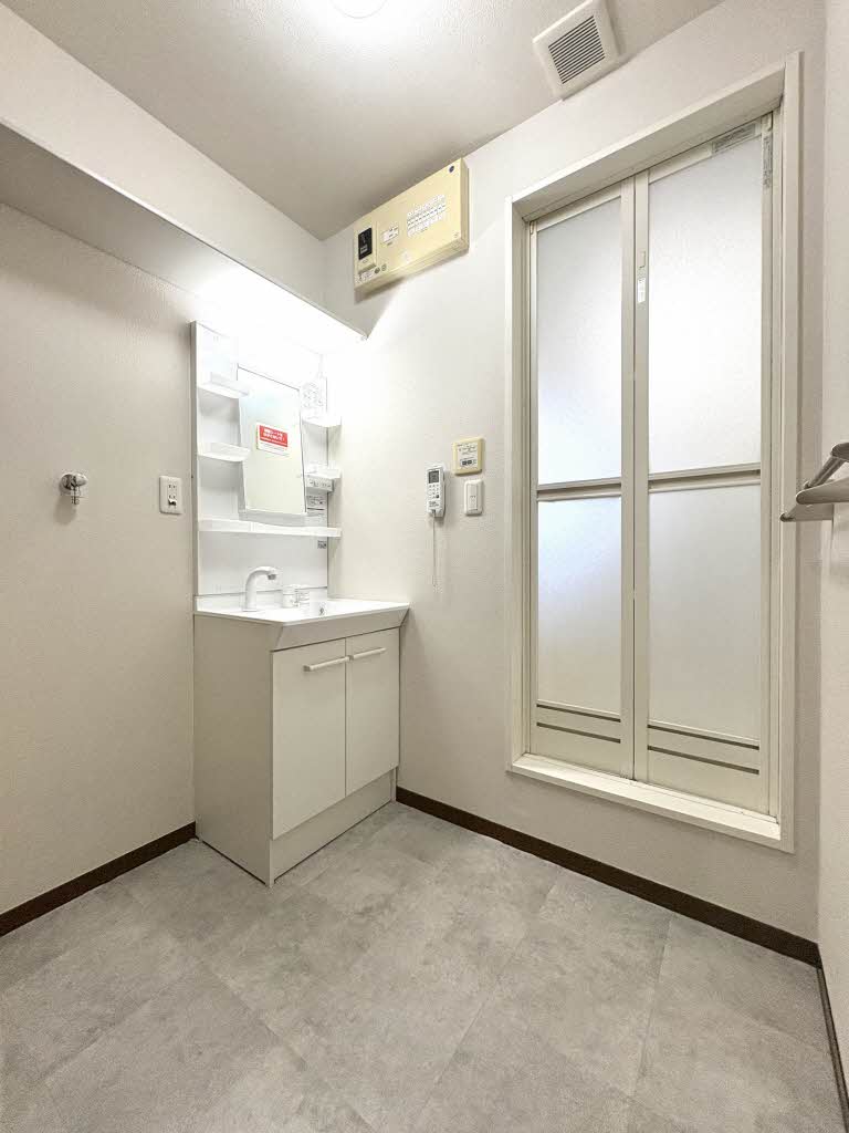 アリッサムＫ　Ａ棟　＊＊ A0101号-5