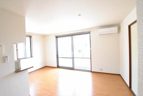 花ぞ野ローズガーデン　Ｇ棟　＊ G0202号-2