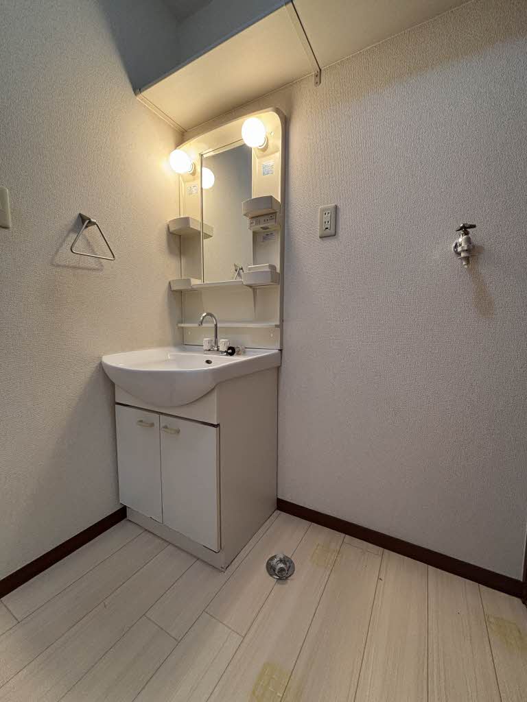 花ぞ野ローズガーデン　Ｈ棟　＊ H0202号-5