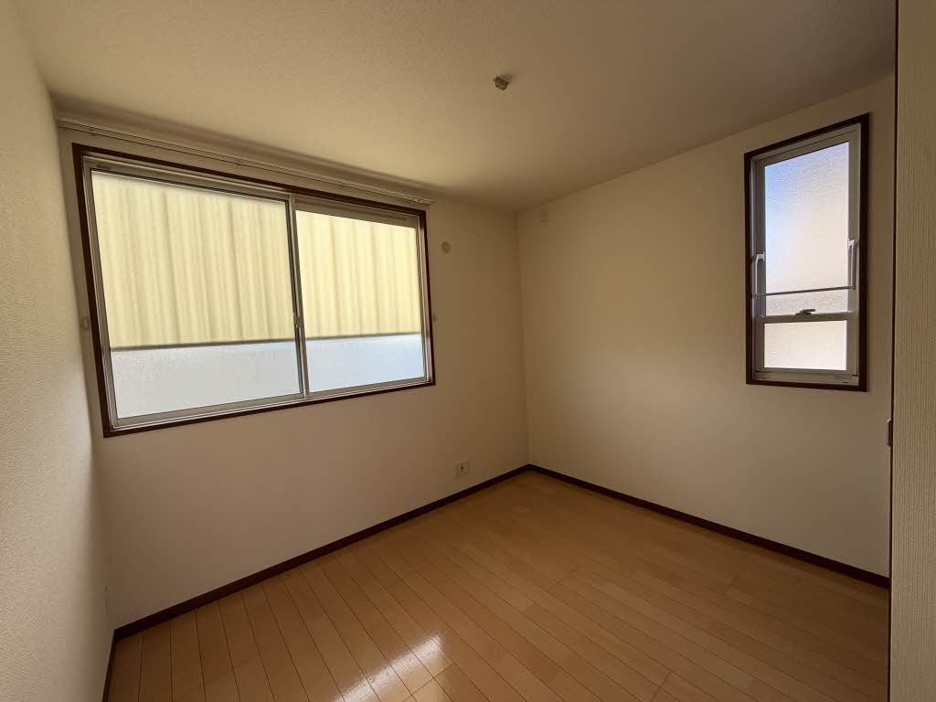 プリムローズ　ヤヒロ　Ｂ棟　＊＊ B0102号-9