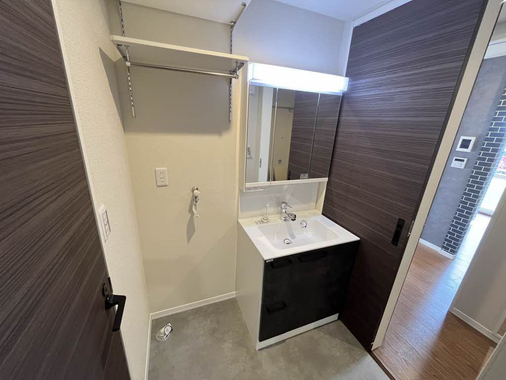 ヒルズ龍化 B棟 ** B0101号-11