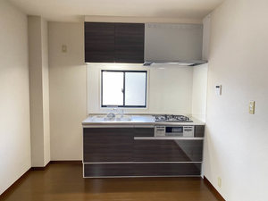 サンハイツ永犬丸 C棟 * C0202号-3