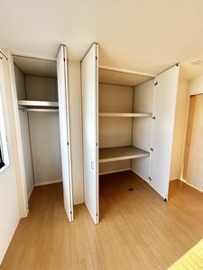 ラ シエロ B棟 ** B0202号-5