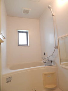 アヴェリア月出 A0202号-4