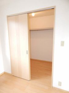 ディアスとも　Ｂ棟　＊ B0201号-9