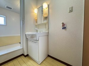 ソレイユ　Ａ棟　＊＊ A0101号-6