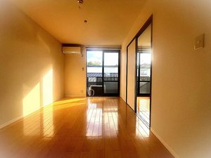 プレステージ大貞　Ａ棟　＊ A0201号-2