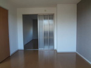 バリュージュ協和　Ｂ棟　＊ B0101号-8