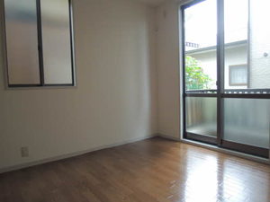 ラ・フォーレ里Ⅱ ** A0101号-6