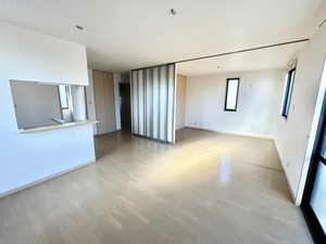 ウエストサイド巨勢 ** A0102号-2
