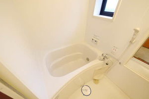 グランドゥール　参番館　＊＊ A0102号-4